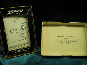 1961-77_canadian_zippo_box__3_