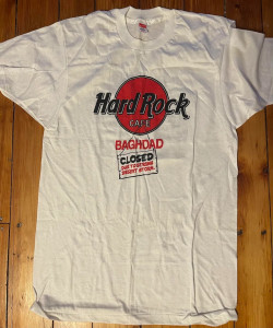 this-hard-rock-cafe-shirt-my-uncle-has-saved-since-being-in-v0-rlq2courhoqb1